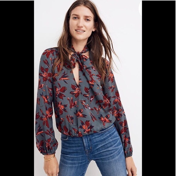 Madewell Tops - Madewell silk tie-neck wrap top winter orchid